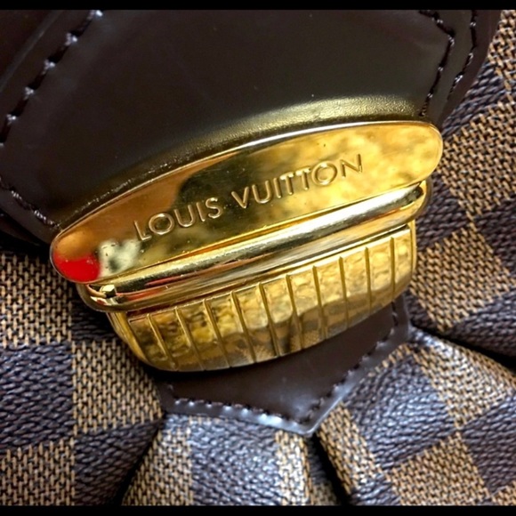 Authentic LV GM bag! Open to offers! - Picture 2 of 8